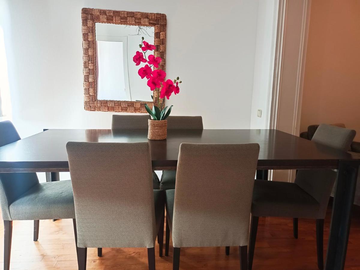 Urquinaona Rooms Барселона Екстер'єр фото