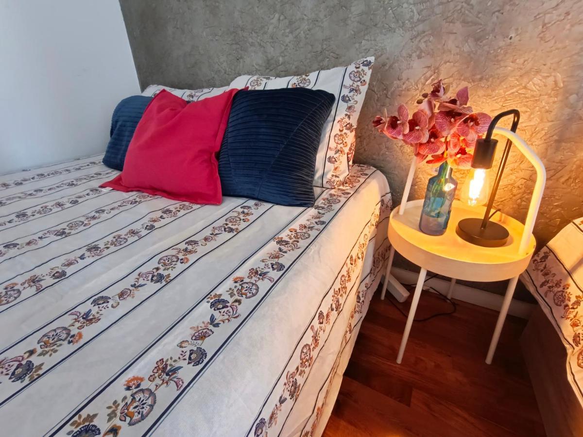 Urquinaona Rooms Барселона Екстер'єр фото