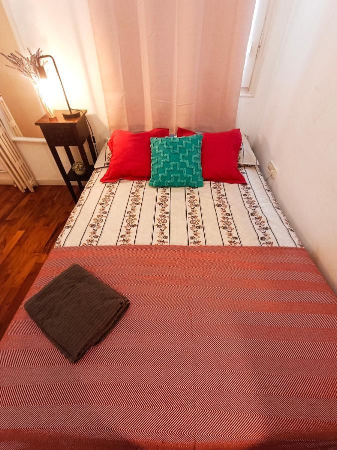 Urquinaona Rooms Барселона Екстер'єр фото