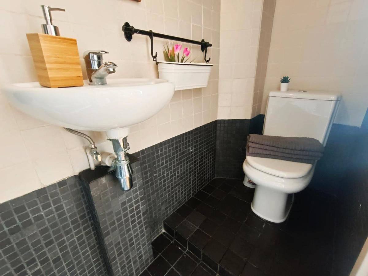 Urquinaona Rooms Барселона Екстер'єр фото